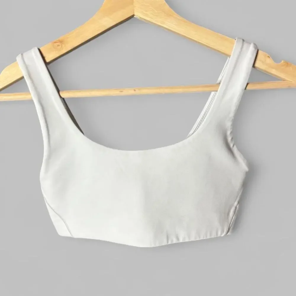 Nike Alate Dri-FIT Light Support Scoop Neck Sports Bra White XS